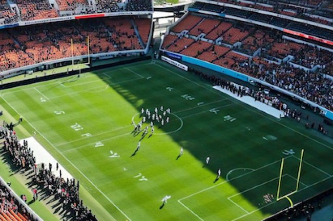 Tragedy at Estadio Monumental: Two Fans Dead Before Colo Colo vs. Fortaleza Showdown